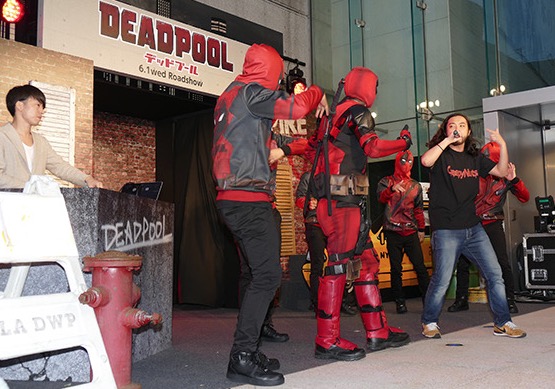 2016-mag26-deadpoolpremier-tsite-04